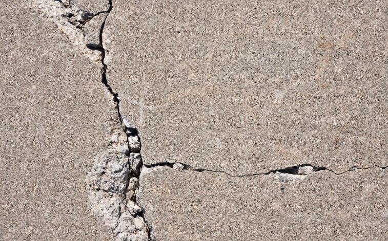 concrete-cracking